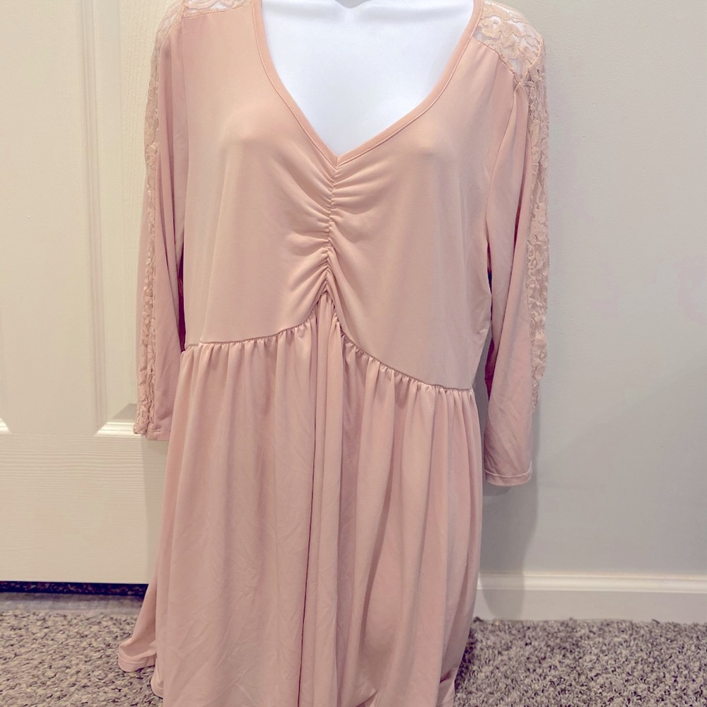 Torrid SZ 2 Blush Babydoll Blouse